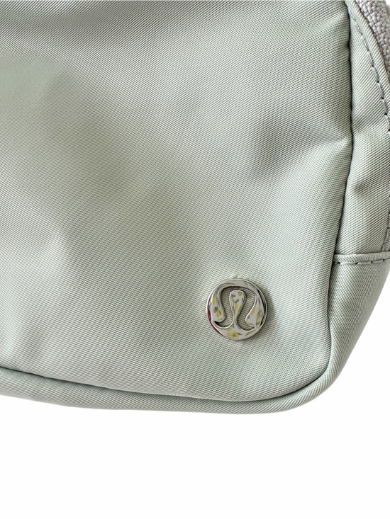 lululemon everywhere belt bag 1 l Crossbody 1L Size:FTHII10XNLD2 best hat for country music festival 13 PERFECT Backpacks for Exterior zippered pocket to